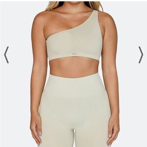 SET Active Workout Set - barely worn!